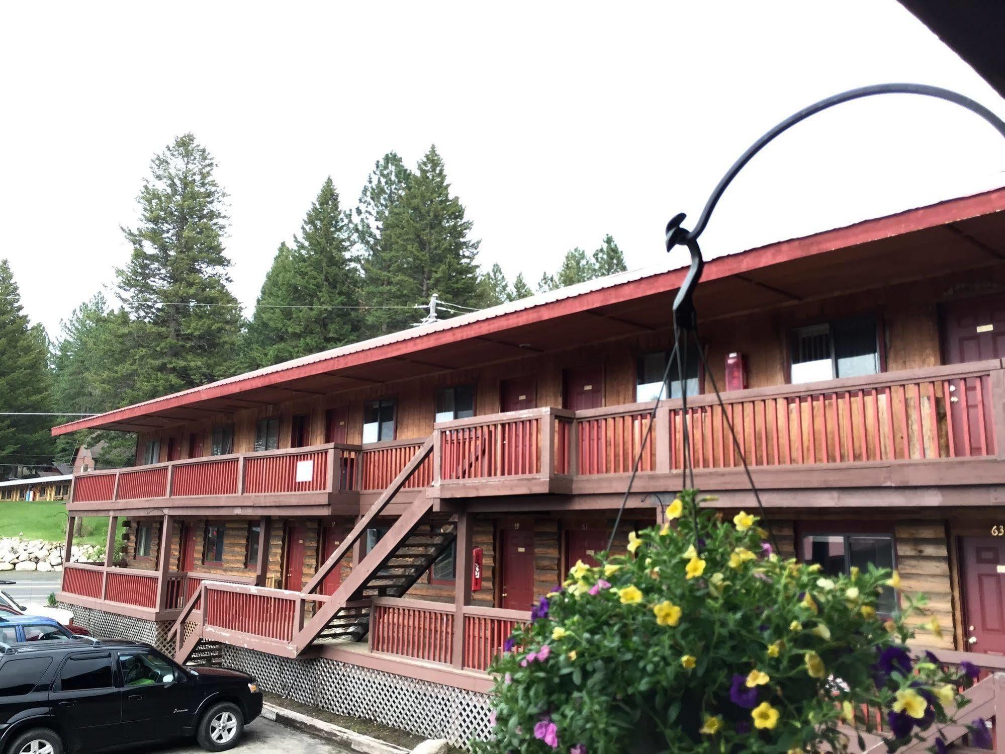 Rustic Inn Маккол Екстериор снимка
